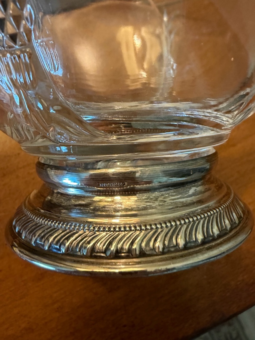 High end vintage Heavy etched glass and sterling silver candy dish - Picture 2 of 7